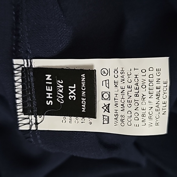 Button down top - Picture 5 of 5